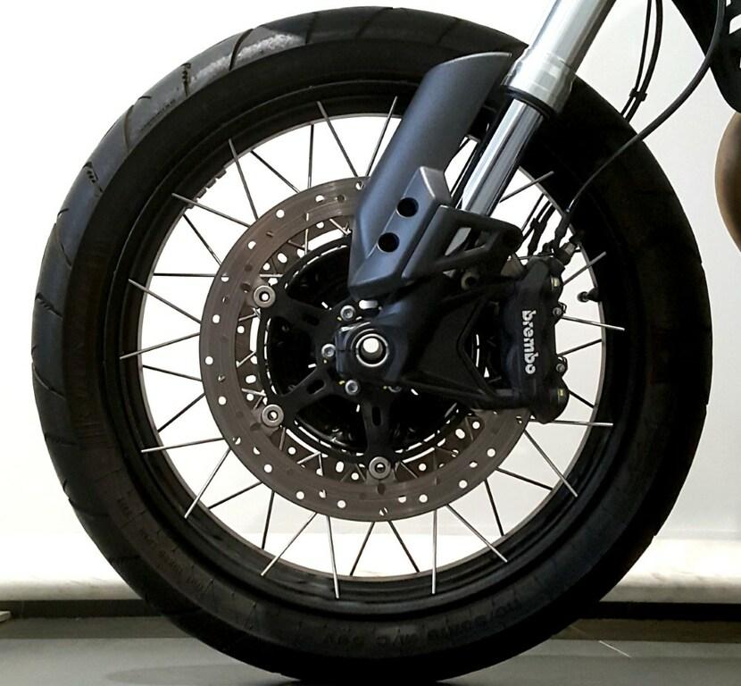 V85 TT