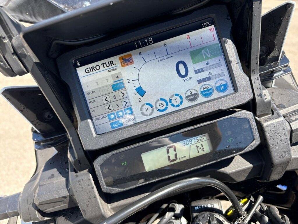 AFRICA TWIN 1100