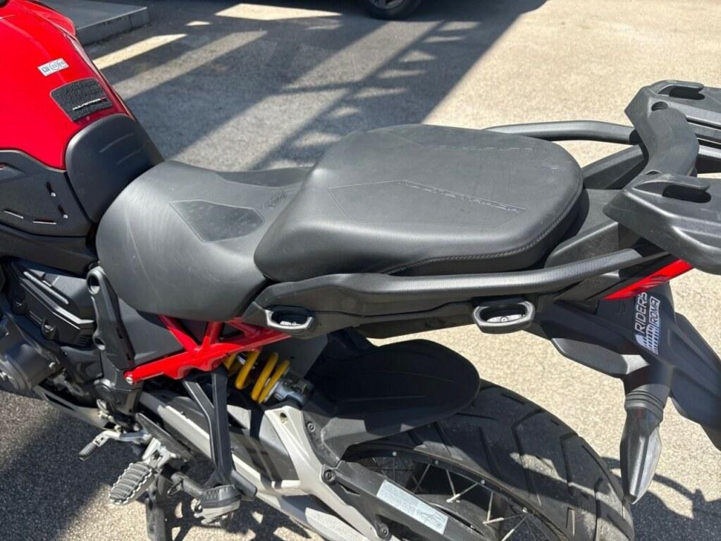 MULTISTRADA V4