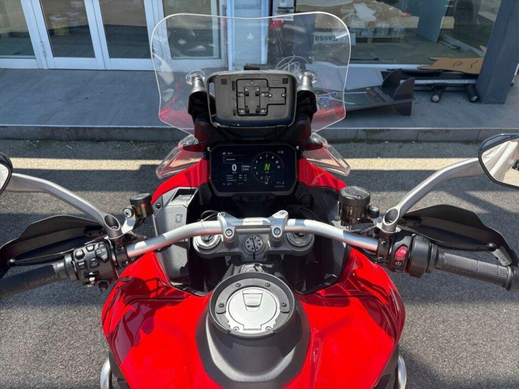 MULTISTRADA V4