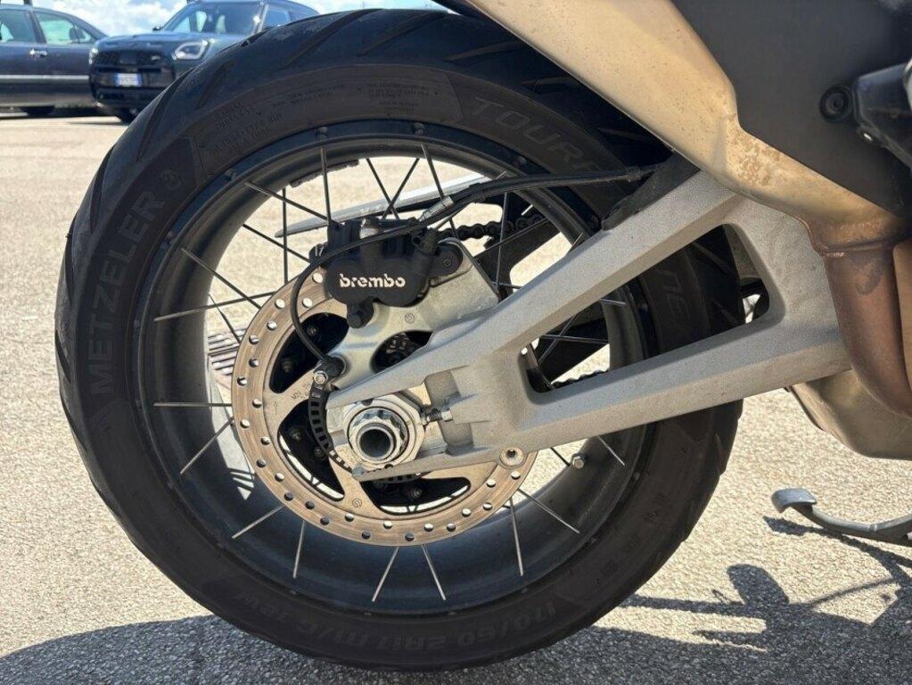 MULTISTRADA V4
