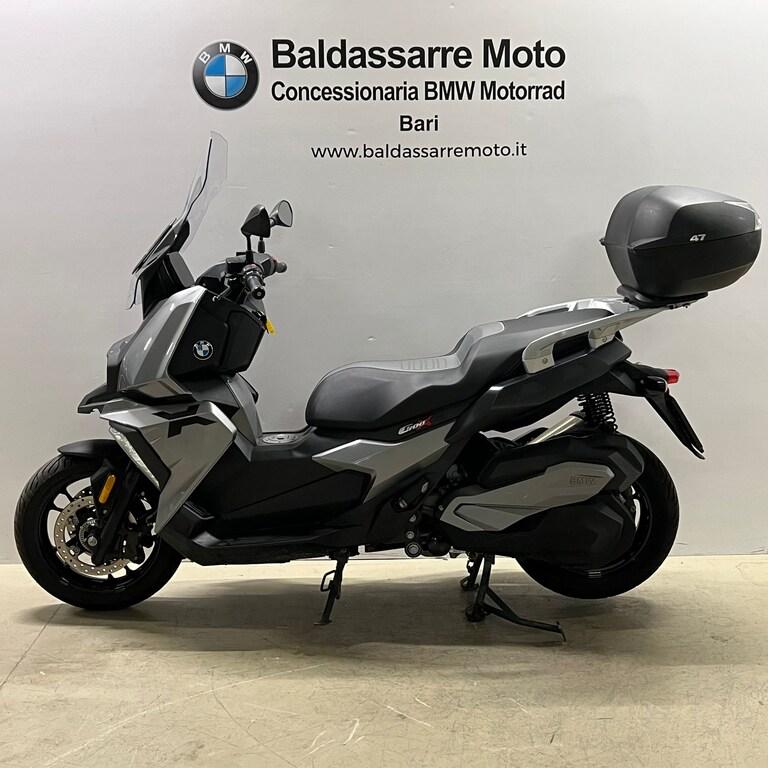 C 400 X