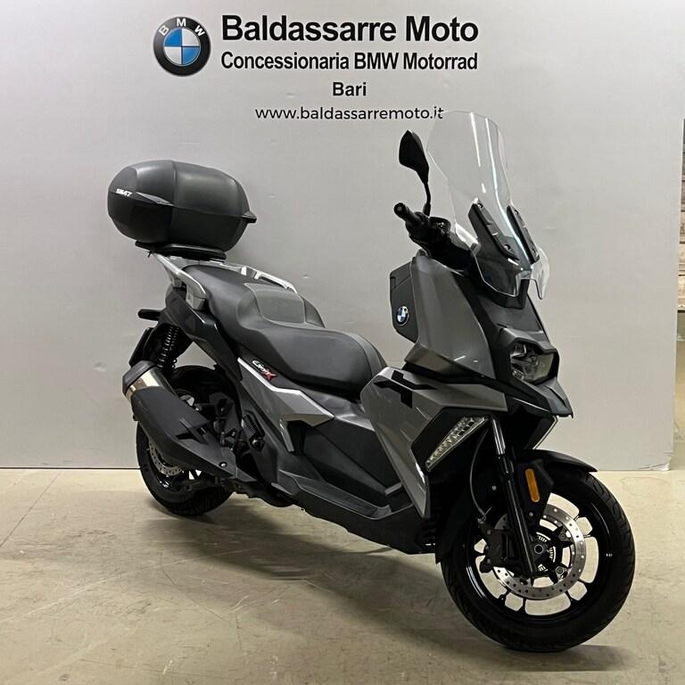C 400 X