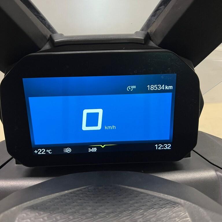 C 400 X