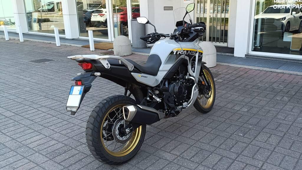 TRANSALP 750