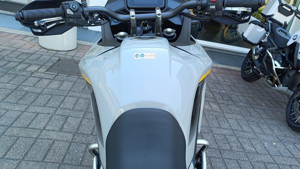 TRANSALP 750