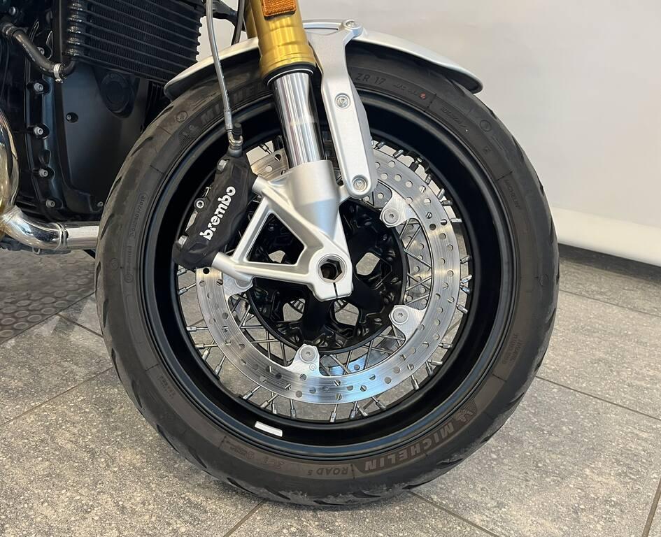 R 1200