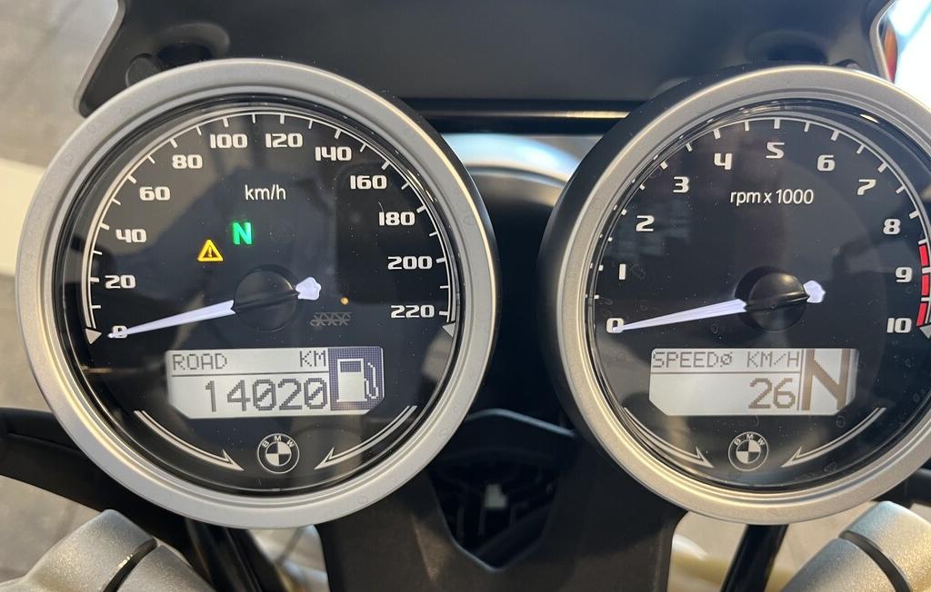R 1200