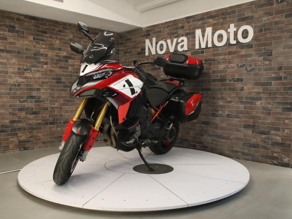 MULTISTRADA V4