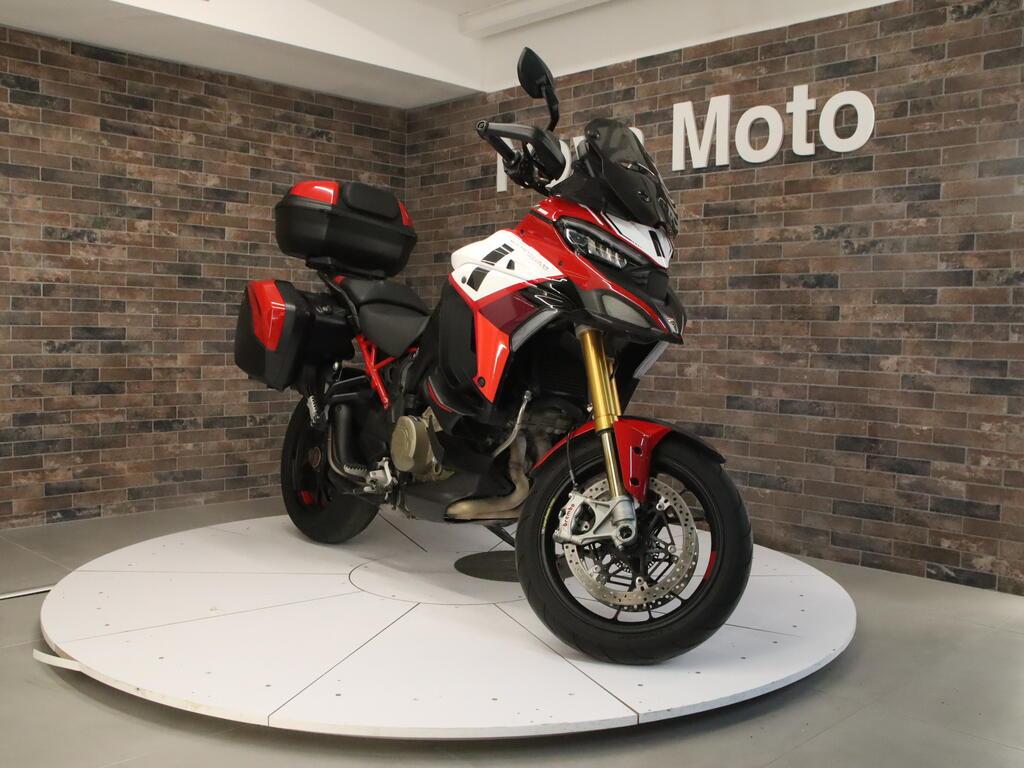 MULTISTRADA V4