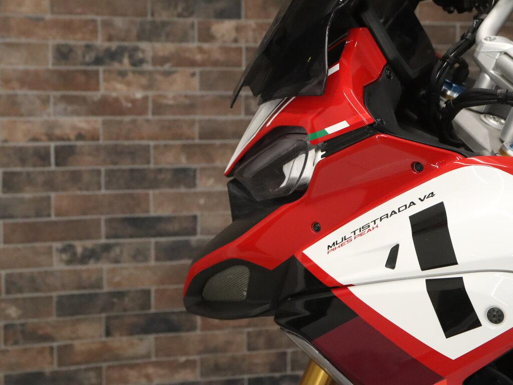 MULTISTRADA V4