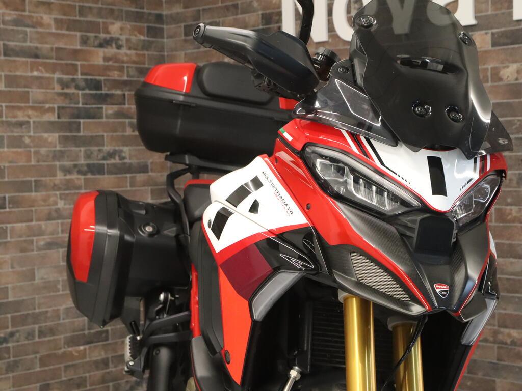 MULTISTRADA V4