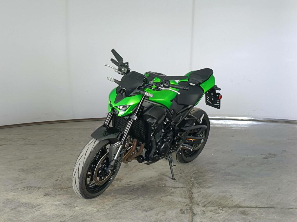 Z 900