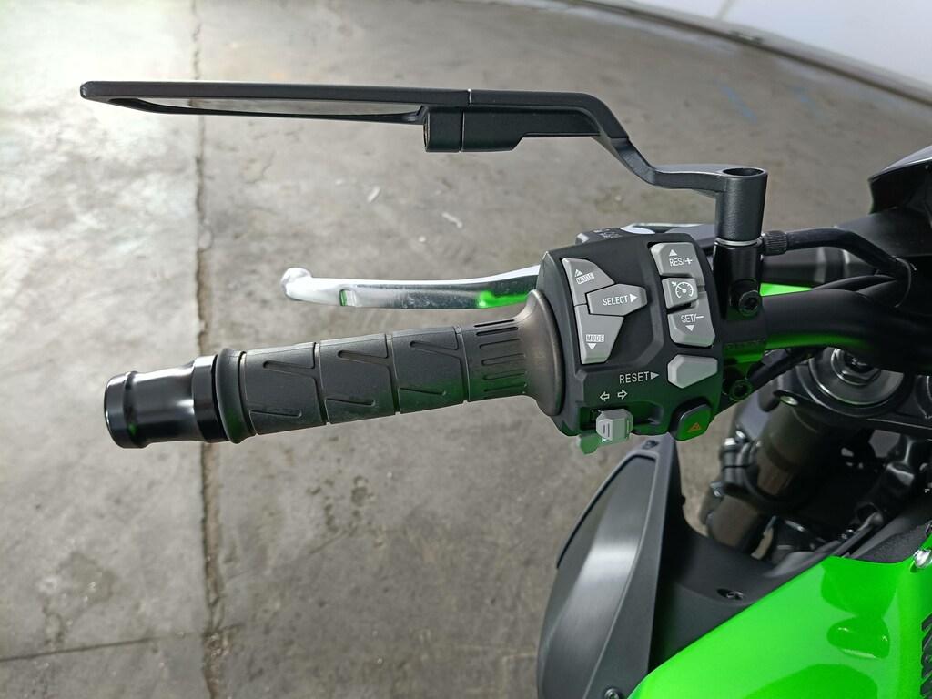 Z 900