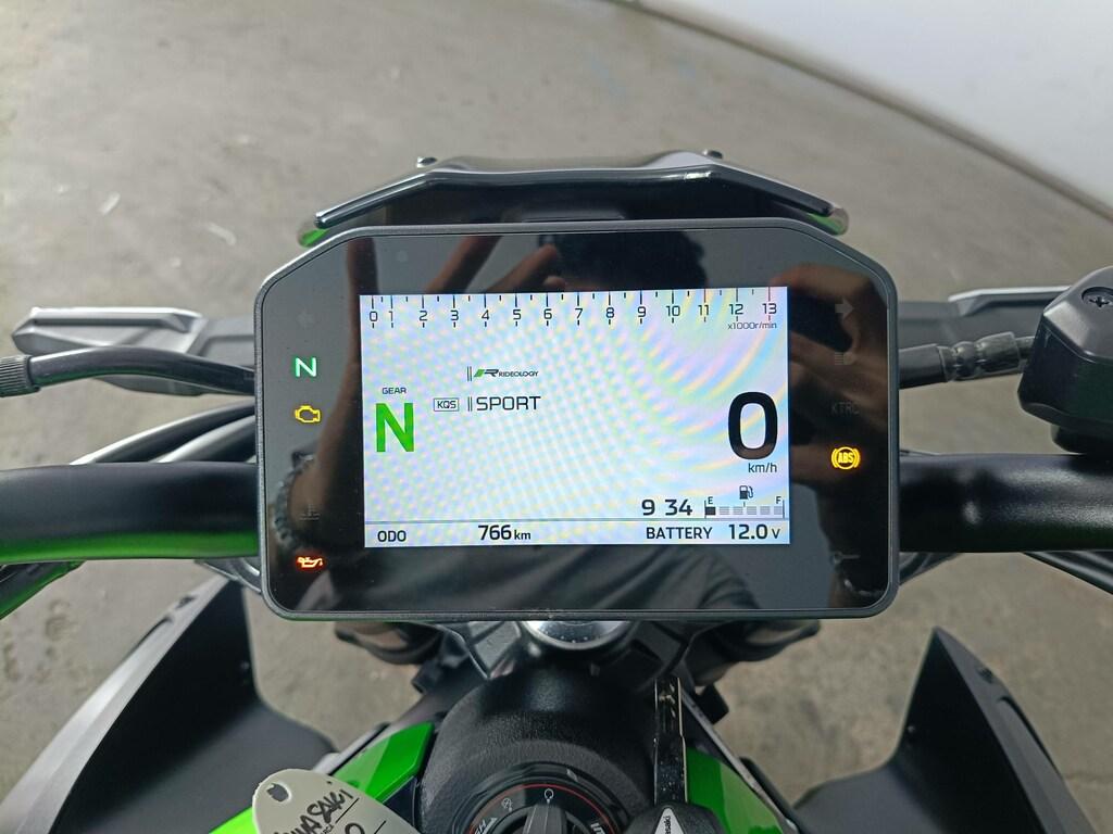 Z 900