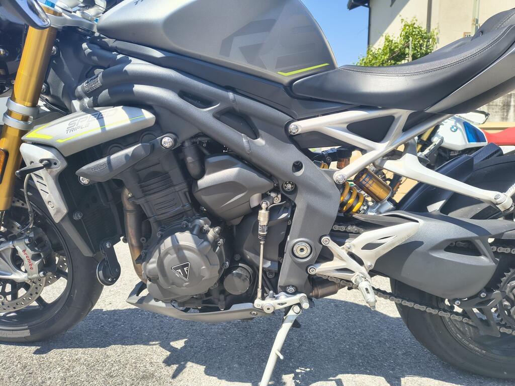 SPEED TRIPLE 1200