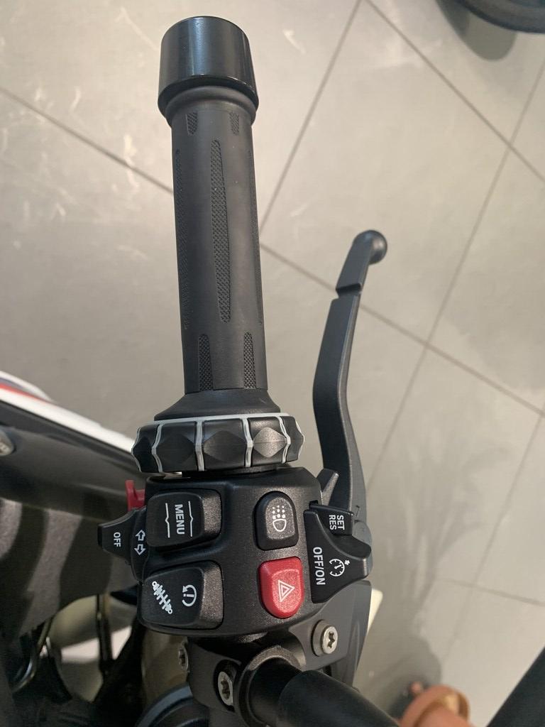 S 1000 R