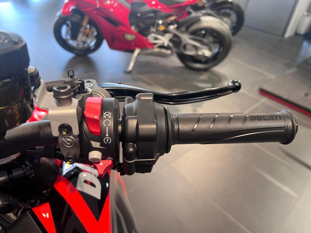 HYPERMOTARD 698 MONO