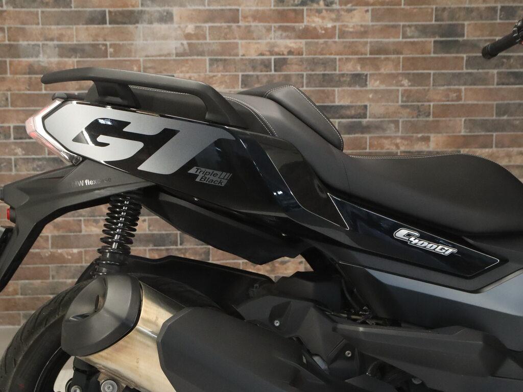C 400 GT