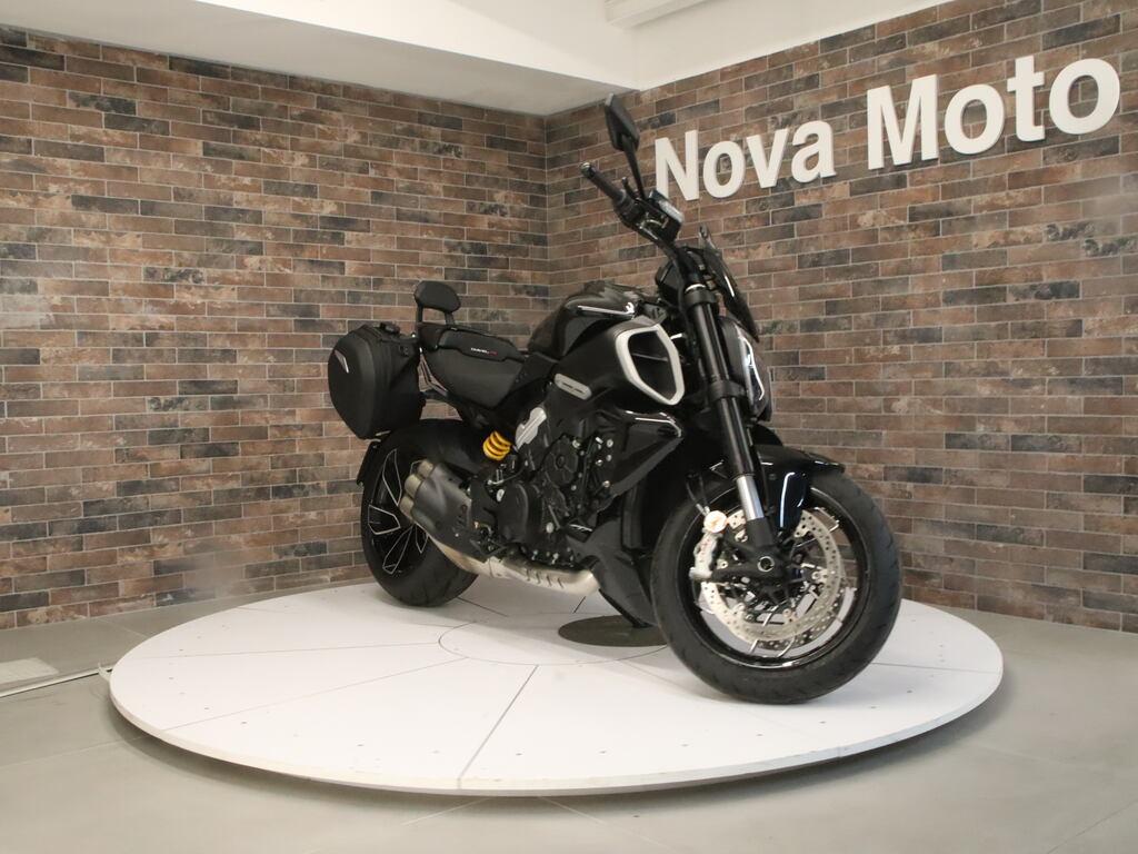 DIAVEL V4
