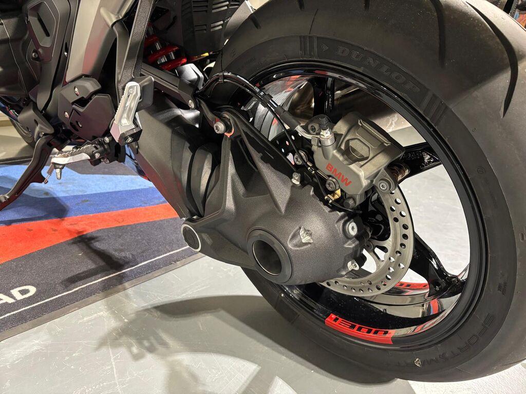 R 1300 RS