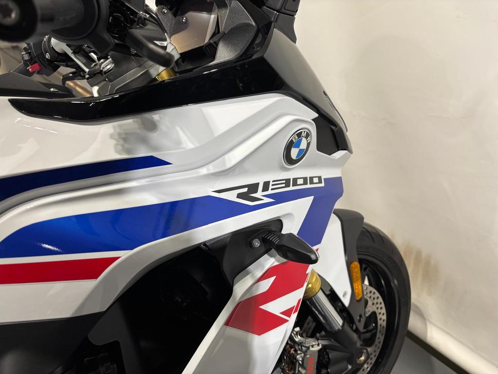 R 1300 RS