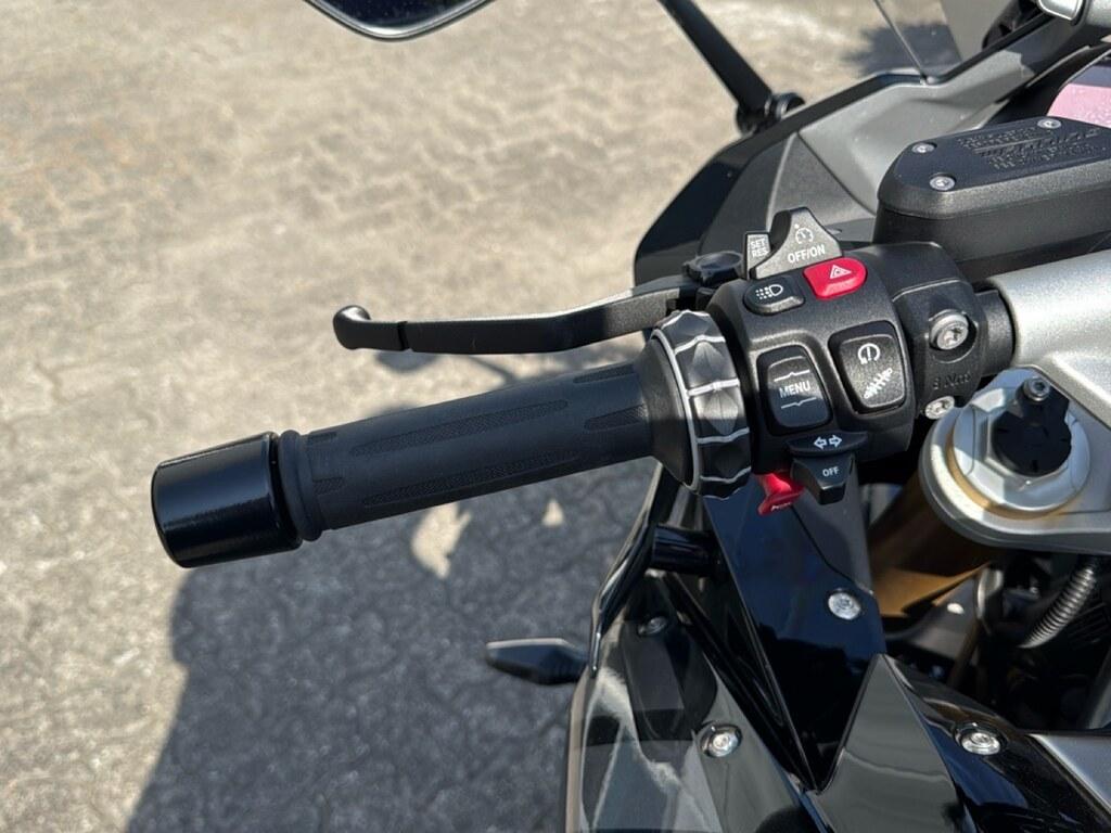 R 1250 RS