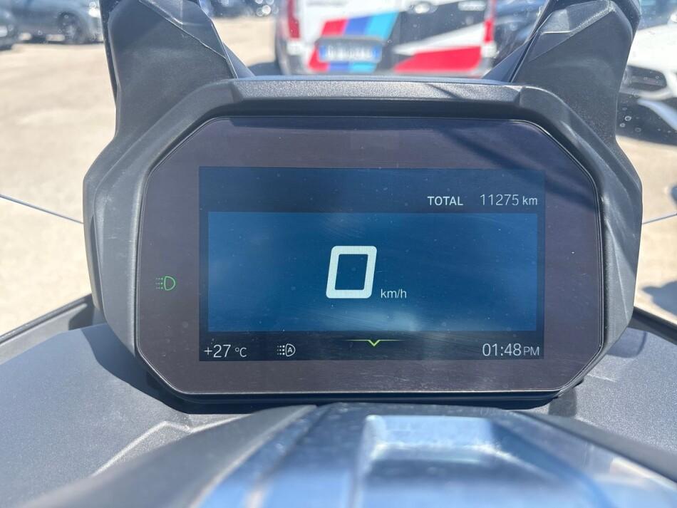 C 400 GT