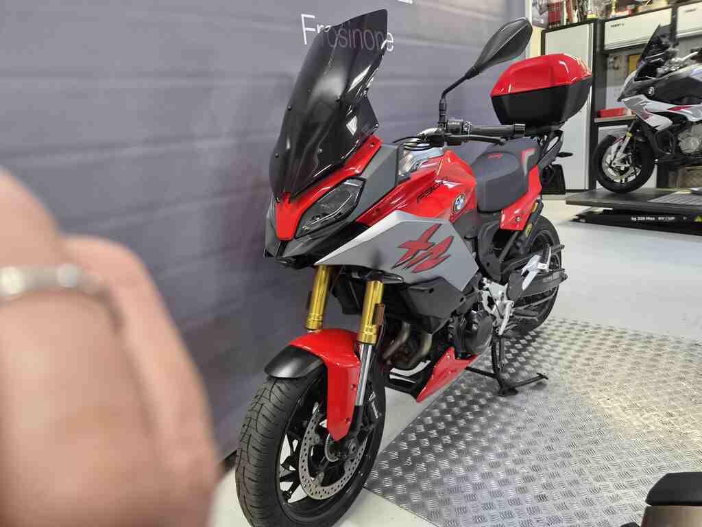 F 900 XR