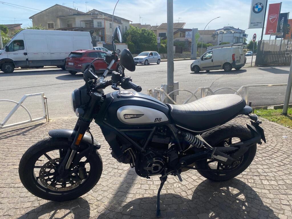 SCRAMBLER 800