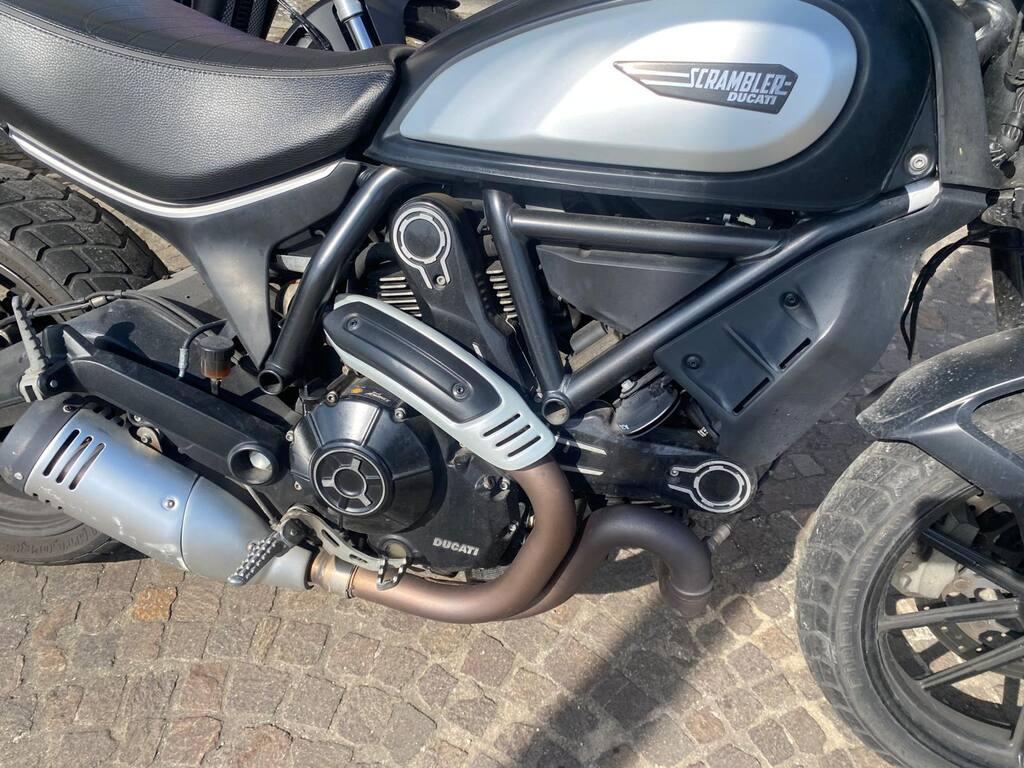 SCRAMBLER 800