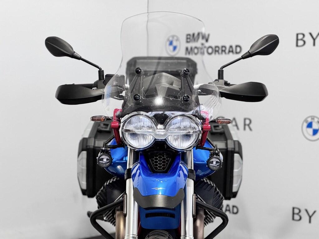 V85 TT