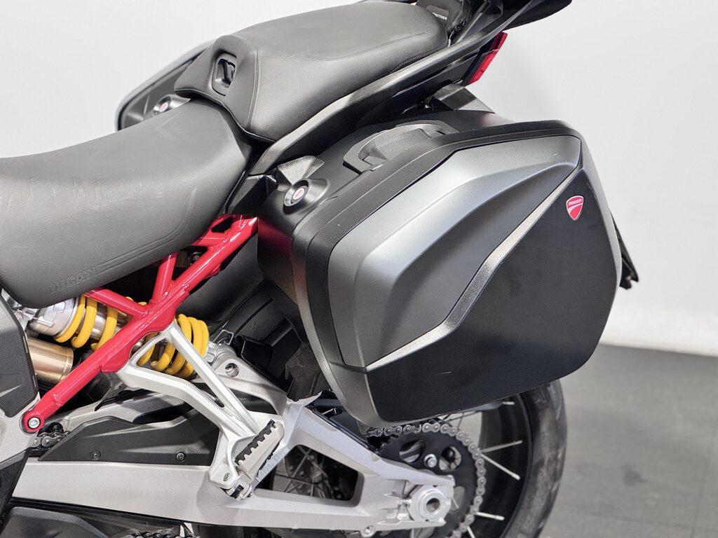 MULTISTRADA V4