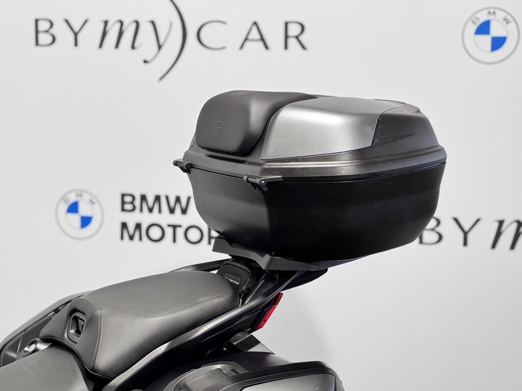 MULTISTRADA V4