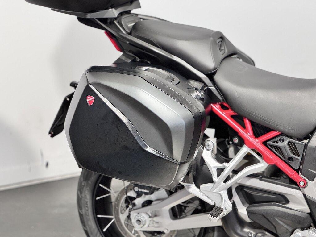 MULTISTRADA V4