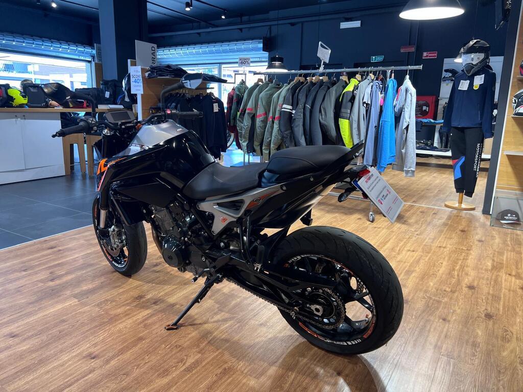 790 DUKE