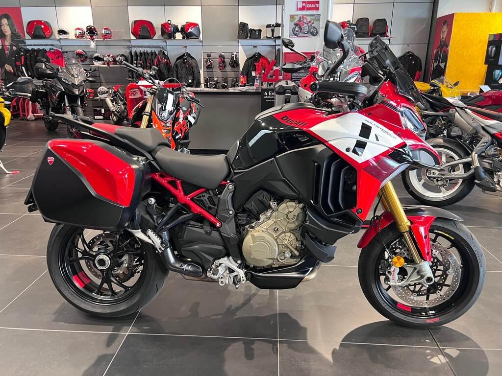 MULTISTRADA V4