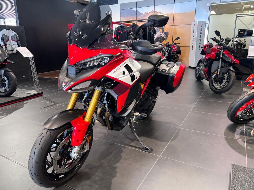 MULTISTRADA V4
