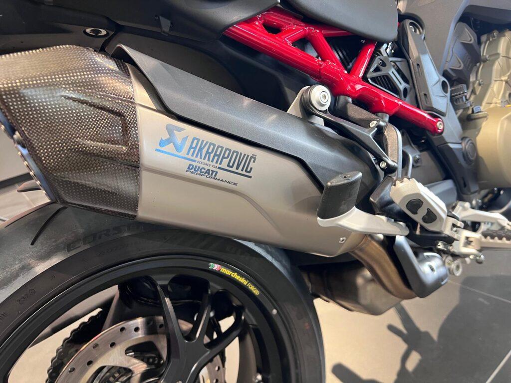 MULTISTRADA V4