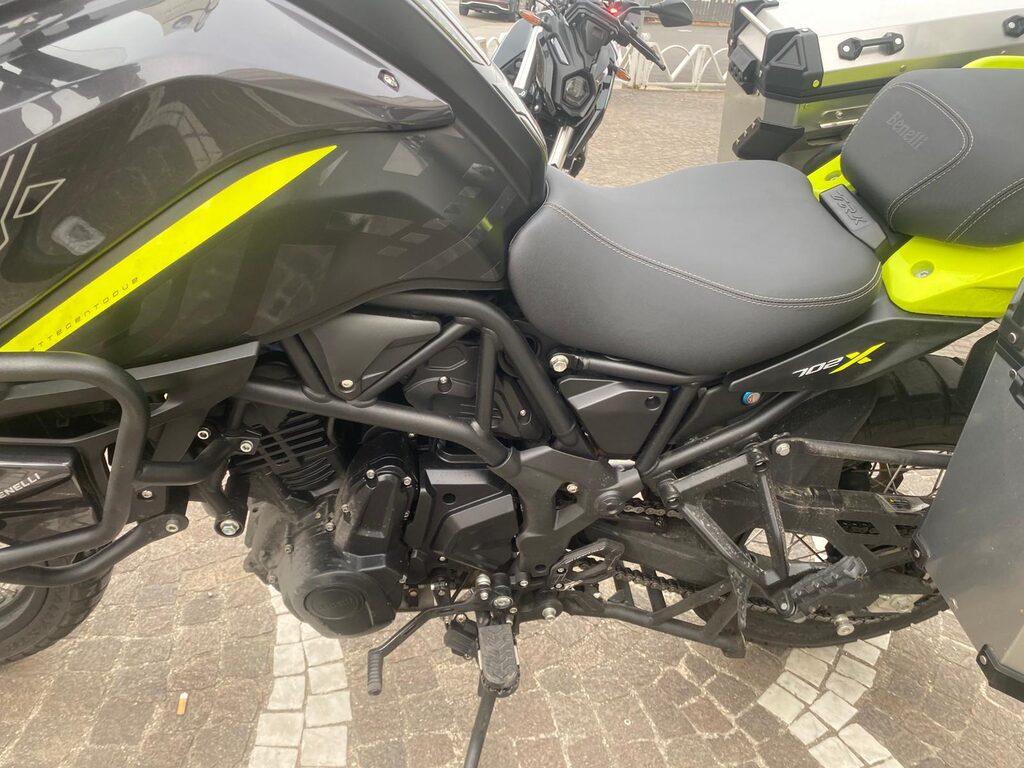 TRK 702