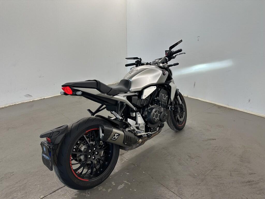 CB 1000 R