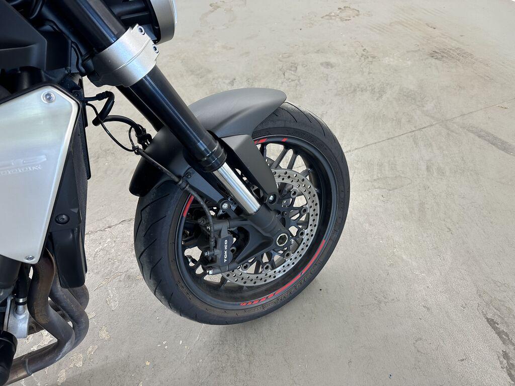 CB 1000 R