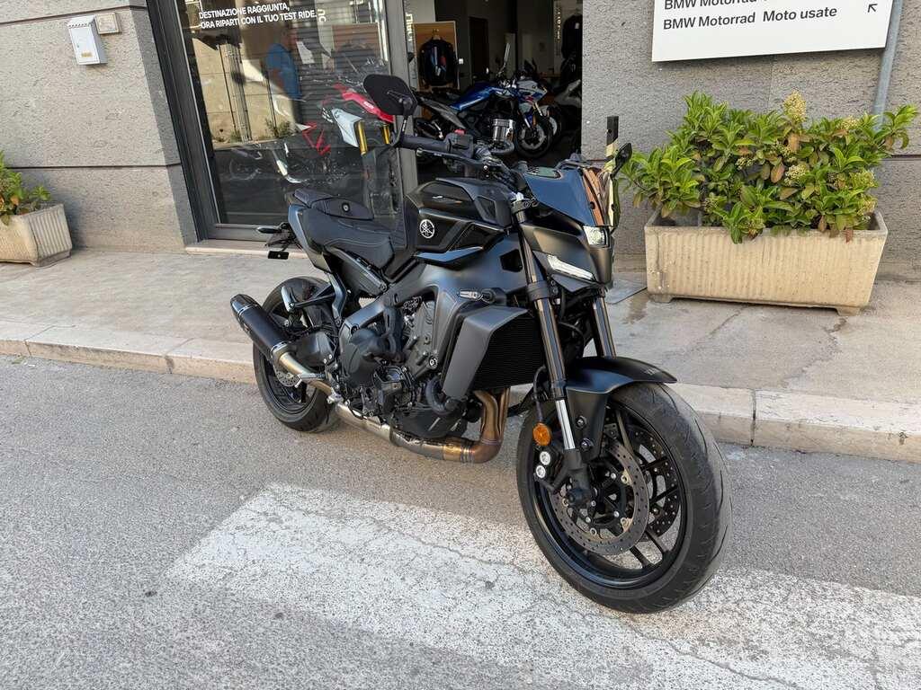MT-09 890
