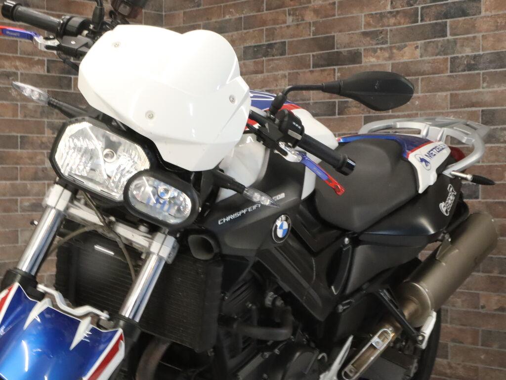 F 800 R