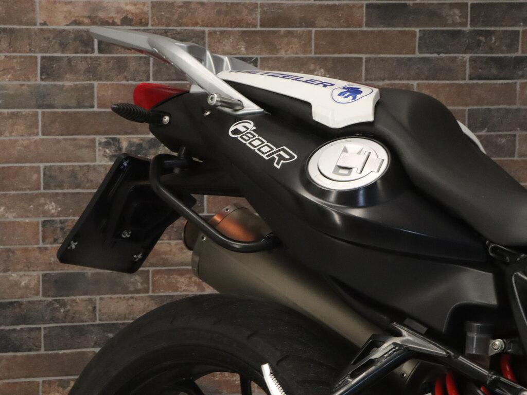 F 800 R
