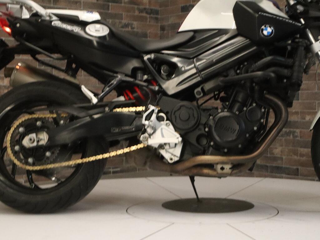 F 800 R