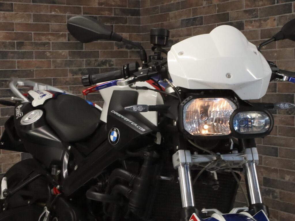 F 800 R