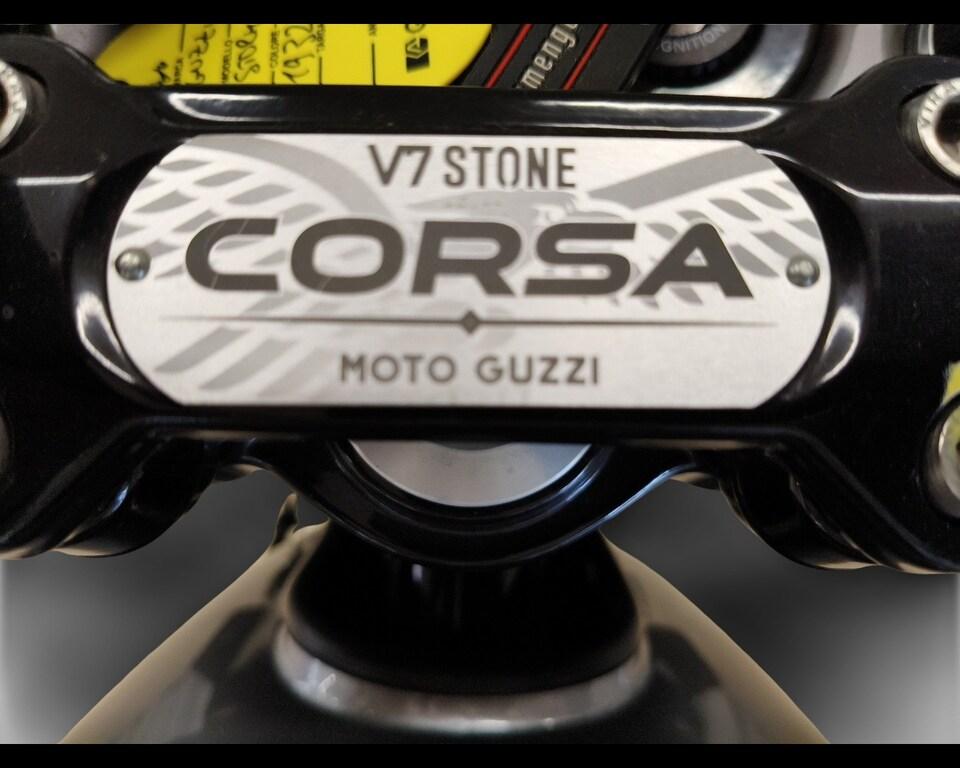 V7 850
