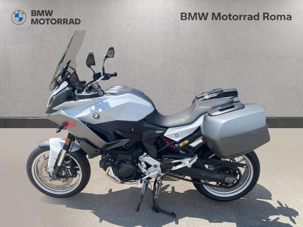 F 900 XR