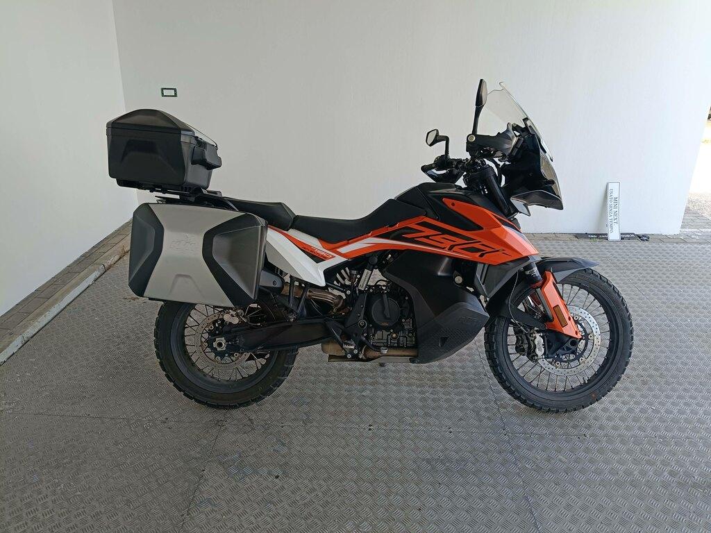790 ADVENTURE